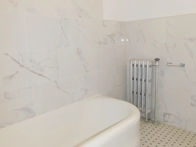 Oak Crest — Photo 21