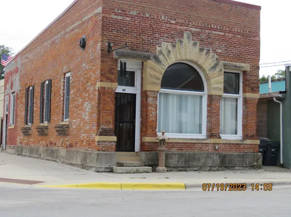 411 Mill St, Peterson, MN 55962