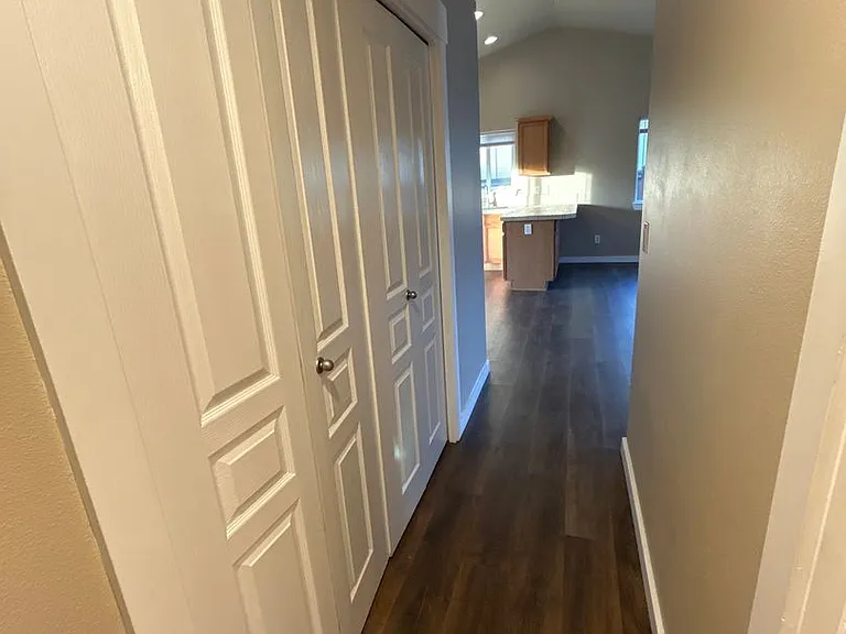 4232 Chartwell St SE — Photo 8