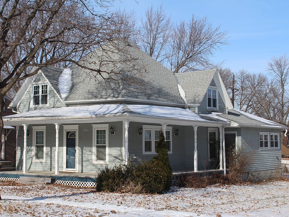 1st image of 814 14th St