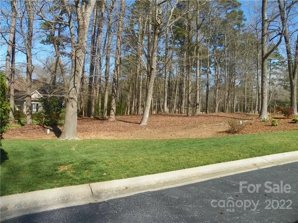 123 Whitley Mill Ln, New London, NC 28127