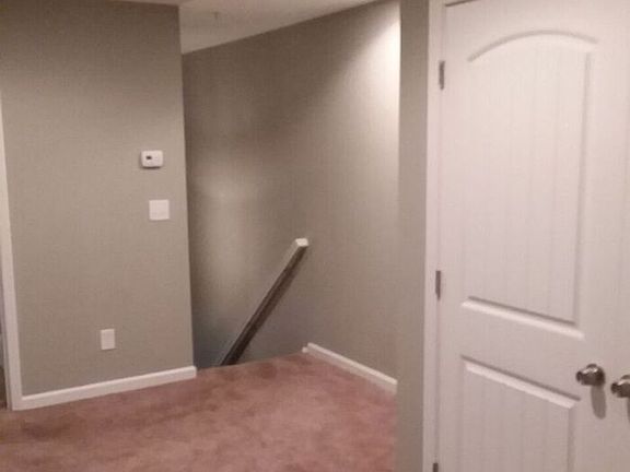 3rd image of 4962 West St