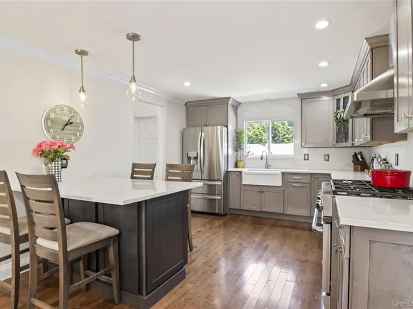 3483 Steven Road, Baldwin, NY 11510