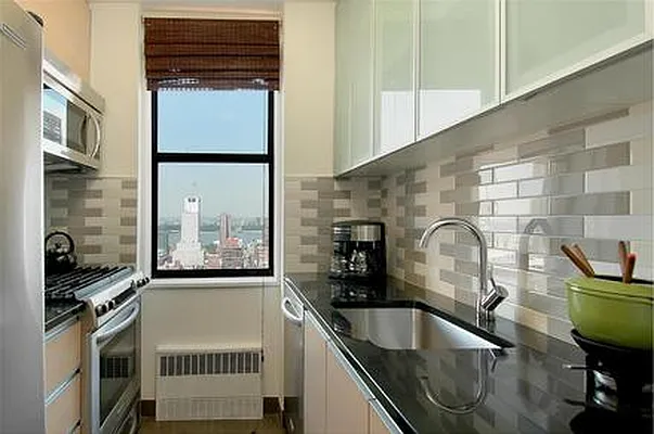 Rented by Douglas Elliman | media 3