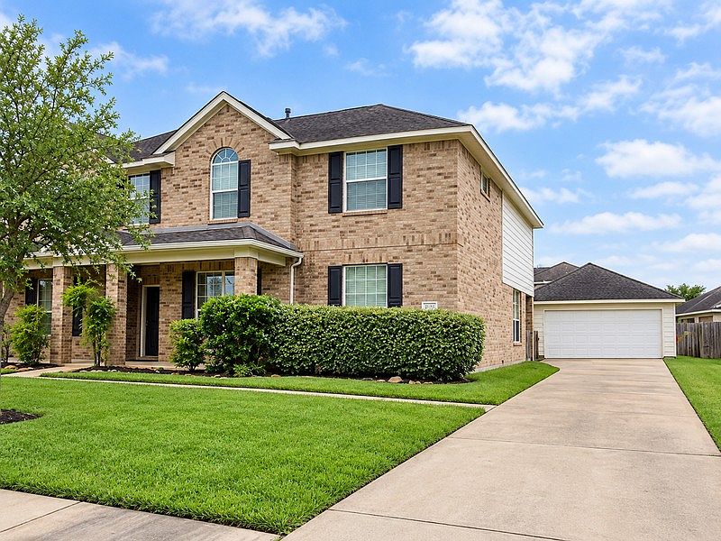 1st image of 13807 Sutherland Spring Ln