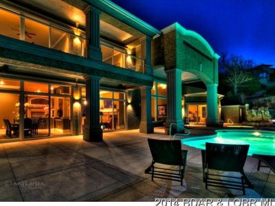 522 Cedar Crst, Lake Ozark, MO, 65049