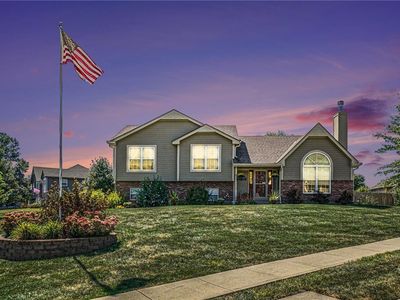 220 Woodhaven Dr, Smithville, MO, 64089