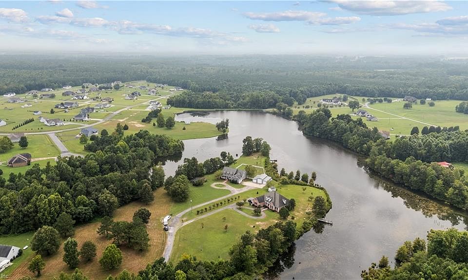 1st image of 21447 Hill Point Dr