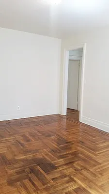 Rented by Lang Realty LLC | media 3