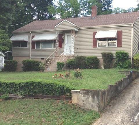 4th image of 286 Amy Dr