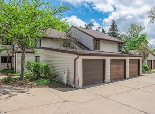 1474 S Taylor Rd #1474, Cleveland Heights, OH 44118