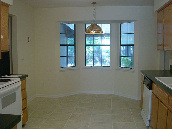 5th image of 1122 San Jose Forest Dr