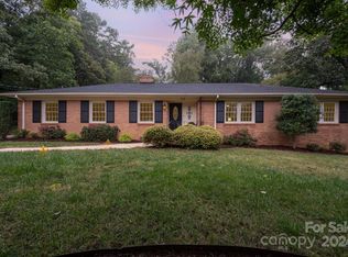 719 Madras Ln, Charlotte, NC 28211