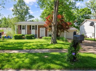 1291 Greenmar Dr, Fenton, MO