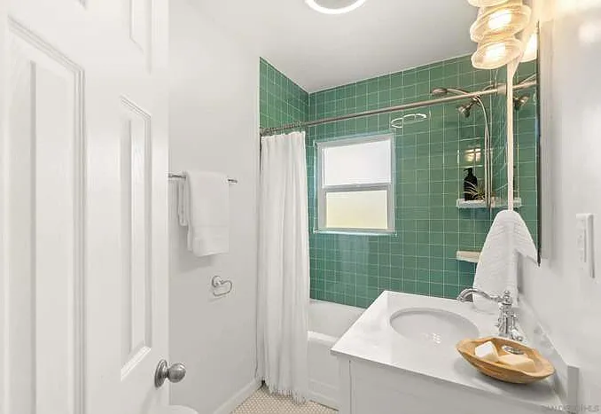 5527 Encina Dr — Photo 11