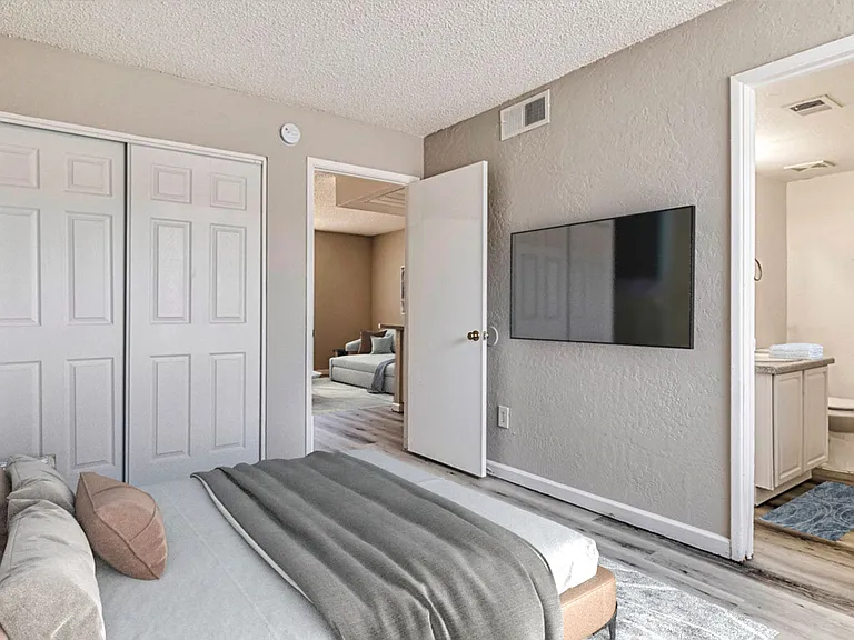 Desert Winds Apartments — Photo 5