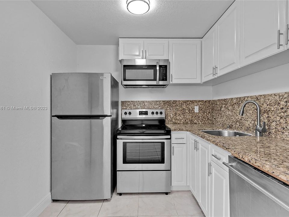 1st image of 9310 Fontainebleau Blvd APT 301