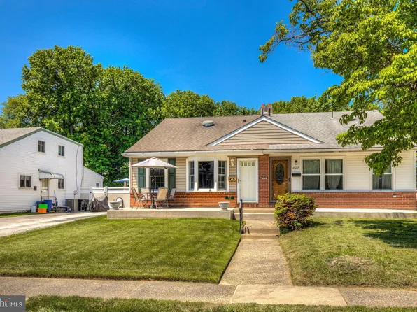 605 E Winona Ave, Norwood, PA 19074