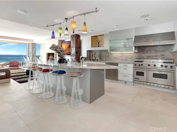 1261 Ocean Front, Laguna Beach, CA 92651