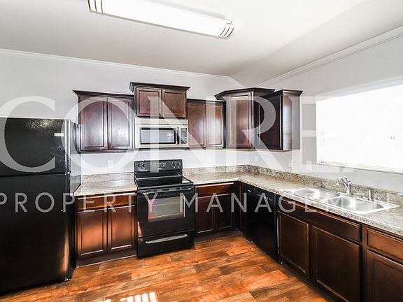 5th image of 12824 Bell Flower Dr