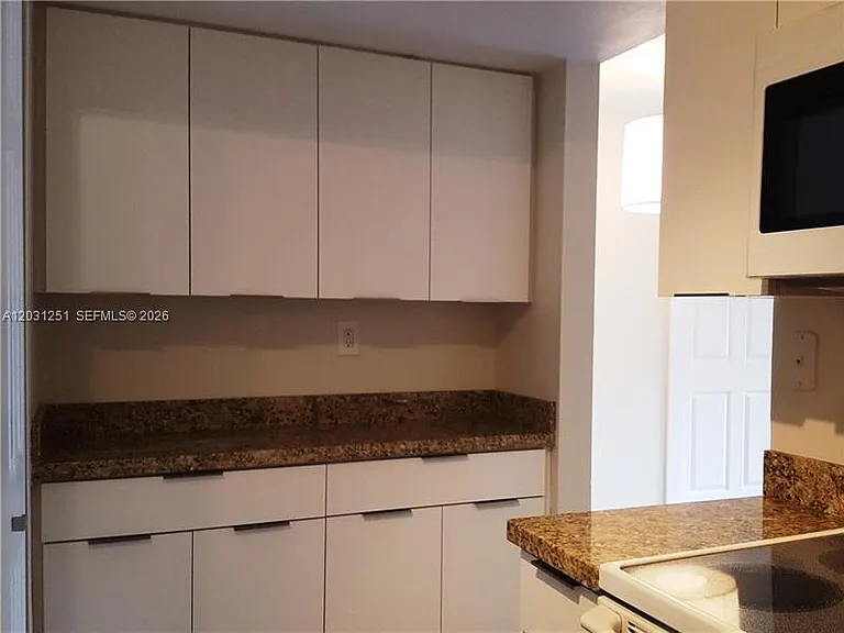 109 Gardens Dr #202 — Photo 9