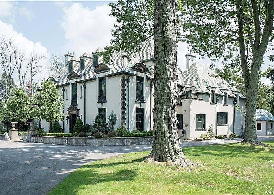 697 Lebrun Rd, Amherst, NY 14226 Zillow