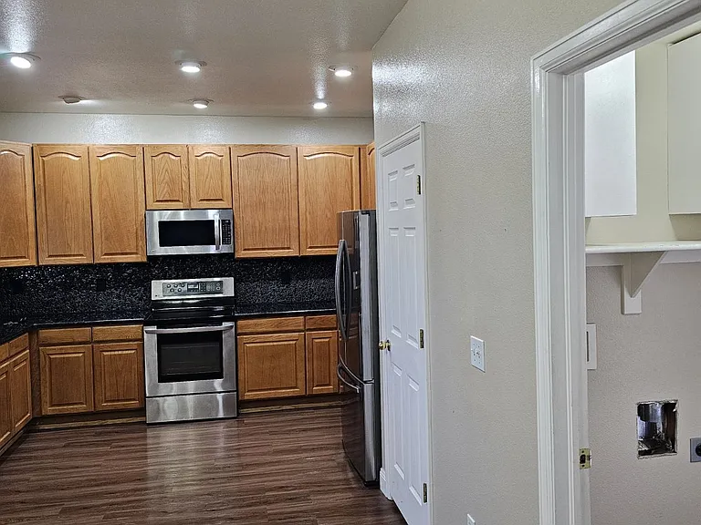 3654 Boot Spur Ct — Photo 19