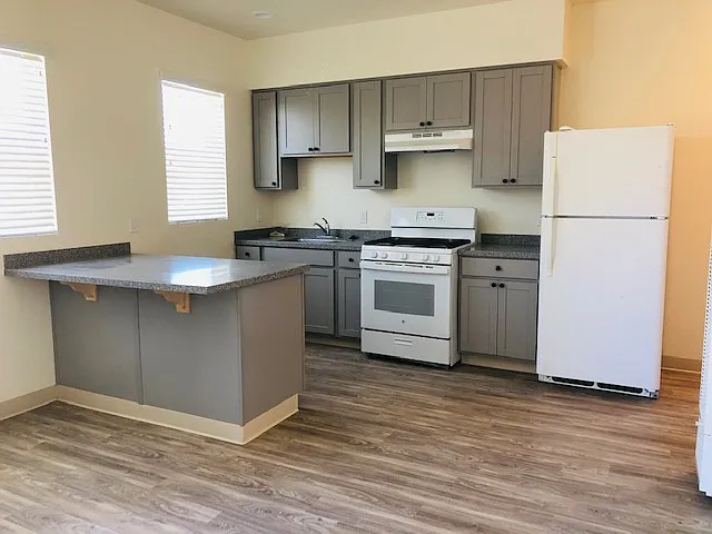 504 E Central Ave #D — Photo 7