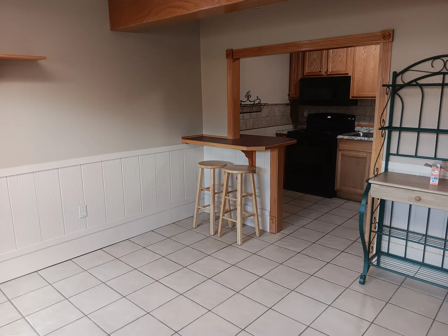 2 bed, 1104 sqft, $1,000 — Photo 3