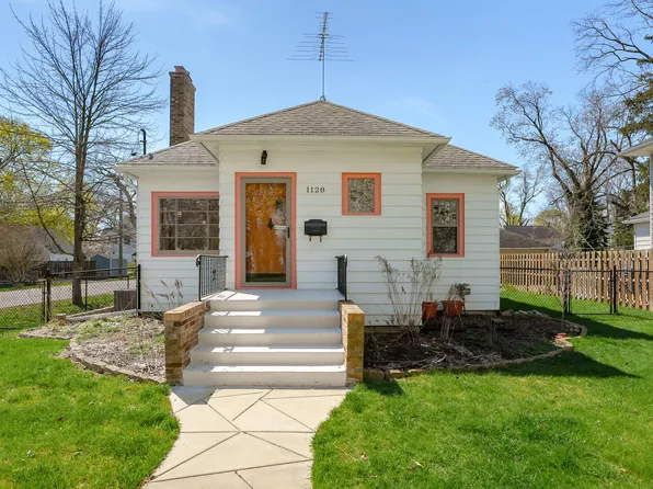 1128 Homecrest Ave, Kalamazoo, MI 49001