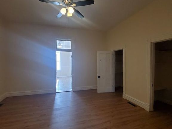 5th image of 1220-22 Ann Ave #1F