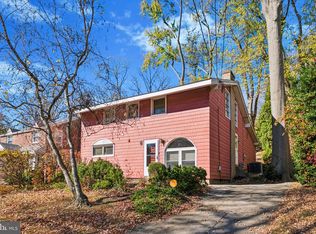 864 Beechwood Rd, Lower Merion, PA 19083