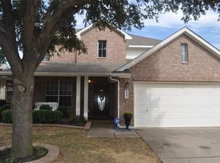 2701 Hollow Ridge Dr, Denton, TX 76210