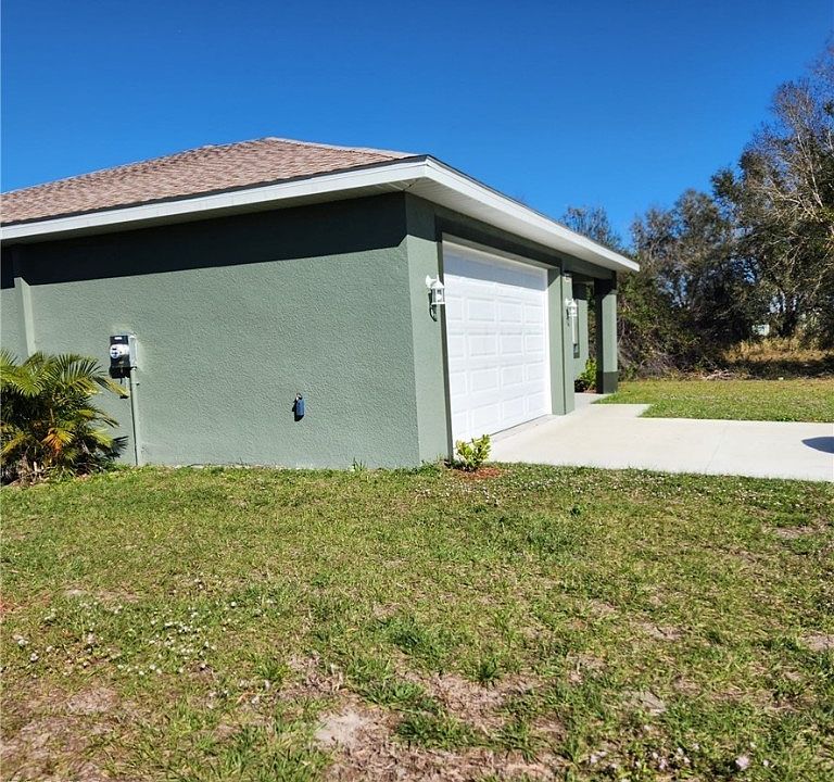 2nd image of 30030 Red Pine Rd