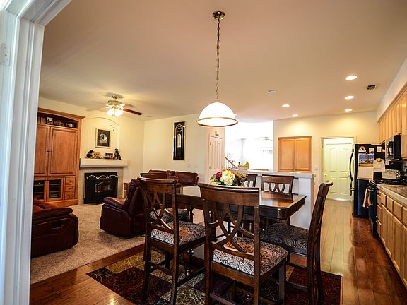 4th image of 2129 New Hampshire Way