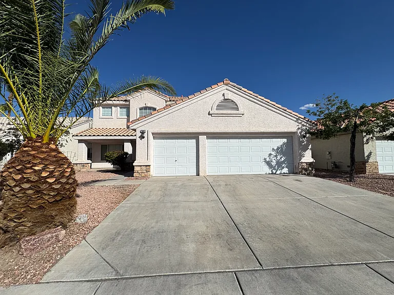 2883 Cordillera Dr — Photo 1
