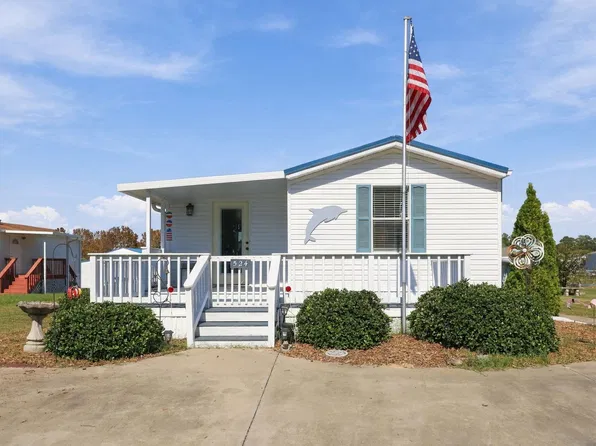 350 Red Barn Rd #524, Newport, NC 28570