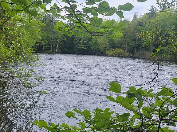 2nd image of R3-32 Ossipee Trail