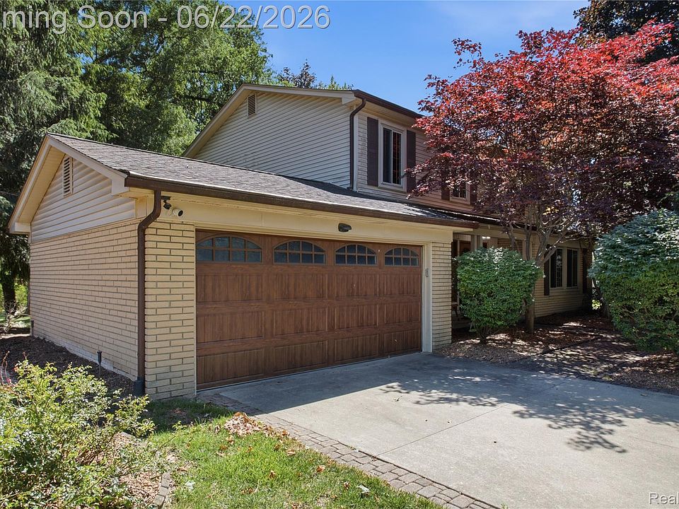 28143 W Twelve Mile Rd, Farmington Hills, MI 48334 | MLS