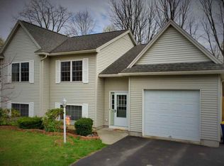 26 W Tremont St, Glens Falls, NY 12801