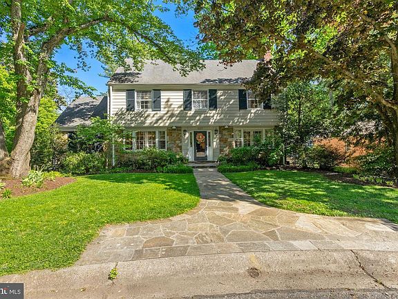 2nd image of 5007 Rockmere Ct