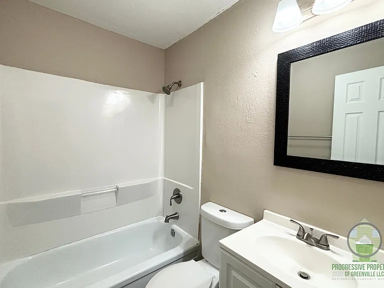 10 Stag St #20 — Photo 8