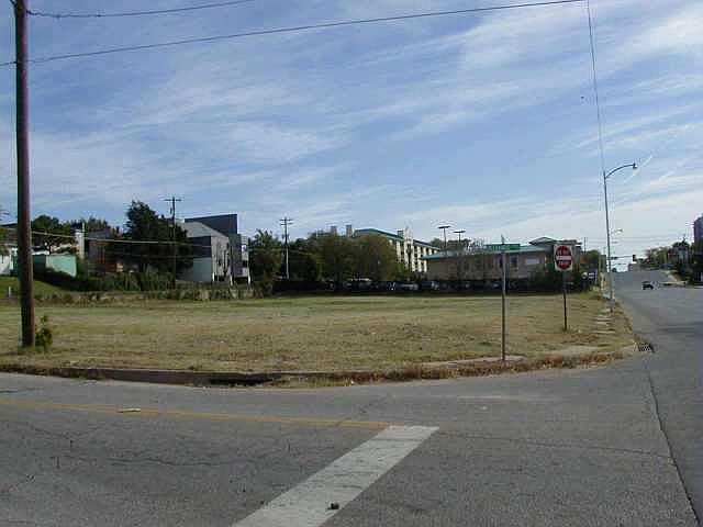 2nd image of NW 6th St Lot 9-16