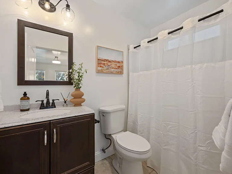 6614 Ridgeway Dr #C — Photo 4