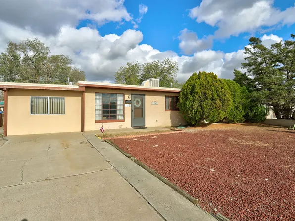 1108 Marron Cir NE, Albuquerque, NM 87112