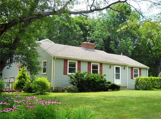 3 Melburn Ave, East Hampton, CT 06424