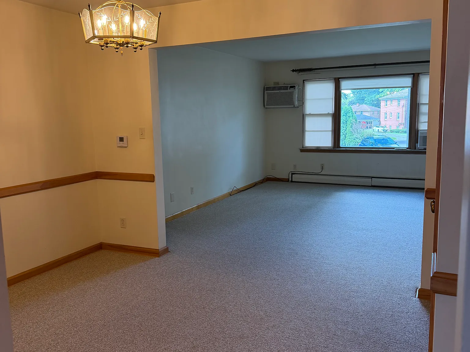 2 bed, 1000 sqft, $1,000 — Photo 3