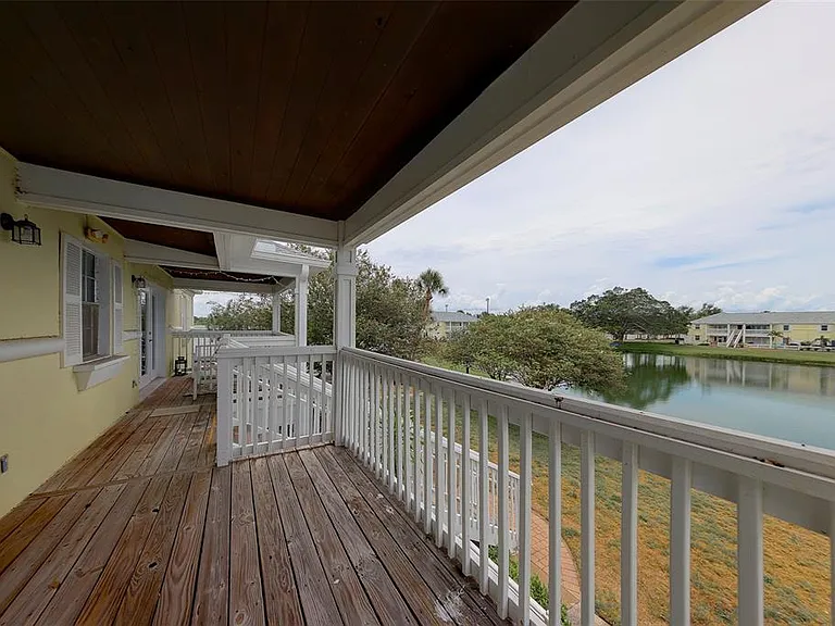222 Pompano Dr SE #H — Photo 29