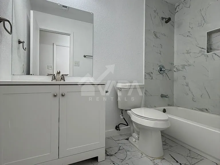 4900 Timber Trce — Photo 13