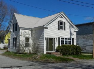30 Cottage St, Norway, ME 04268